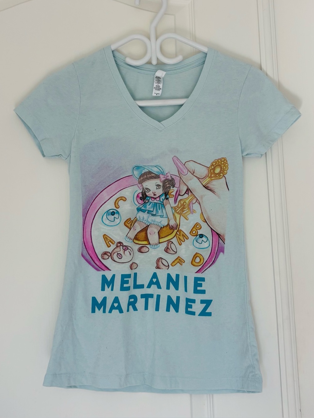Small Melanie Martinez Crybaby Cereal Bowl Light Blue Graphic V-Neck Tee